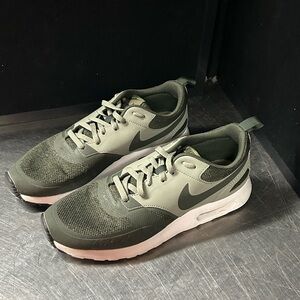 Nike Air Max Vision 9.5 Men